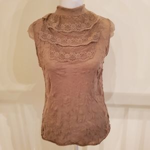 Mossimo cute lace top